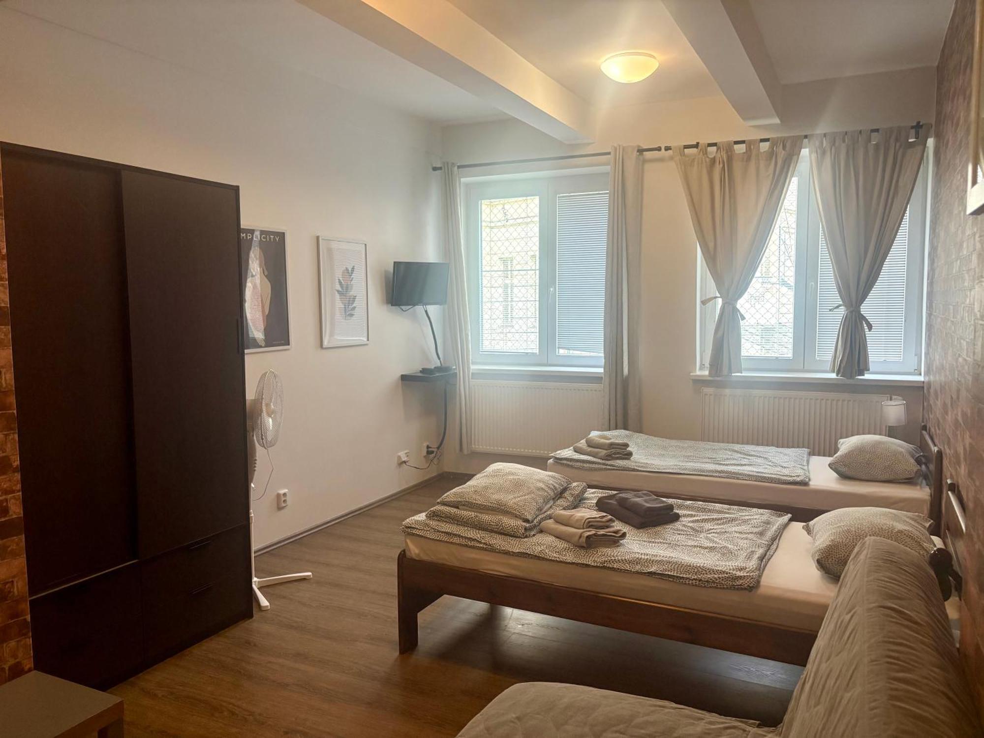 Zizkov Cosy Studio Apartments Prag Exteriör bild