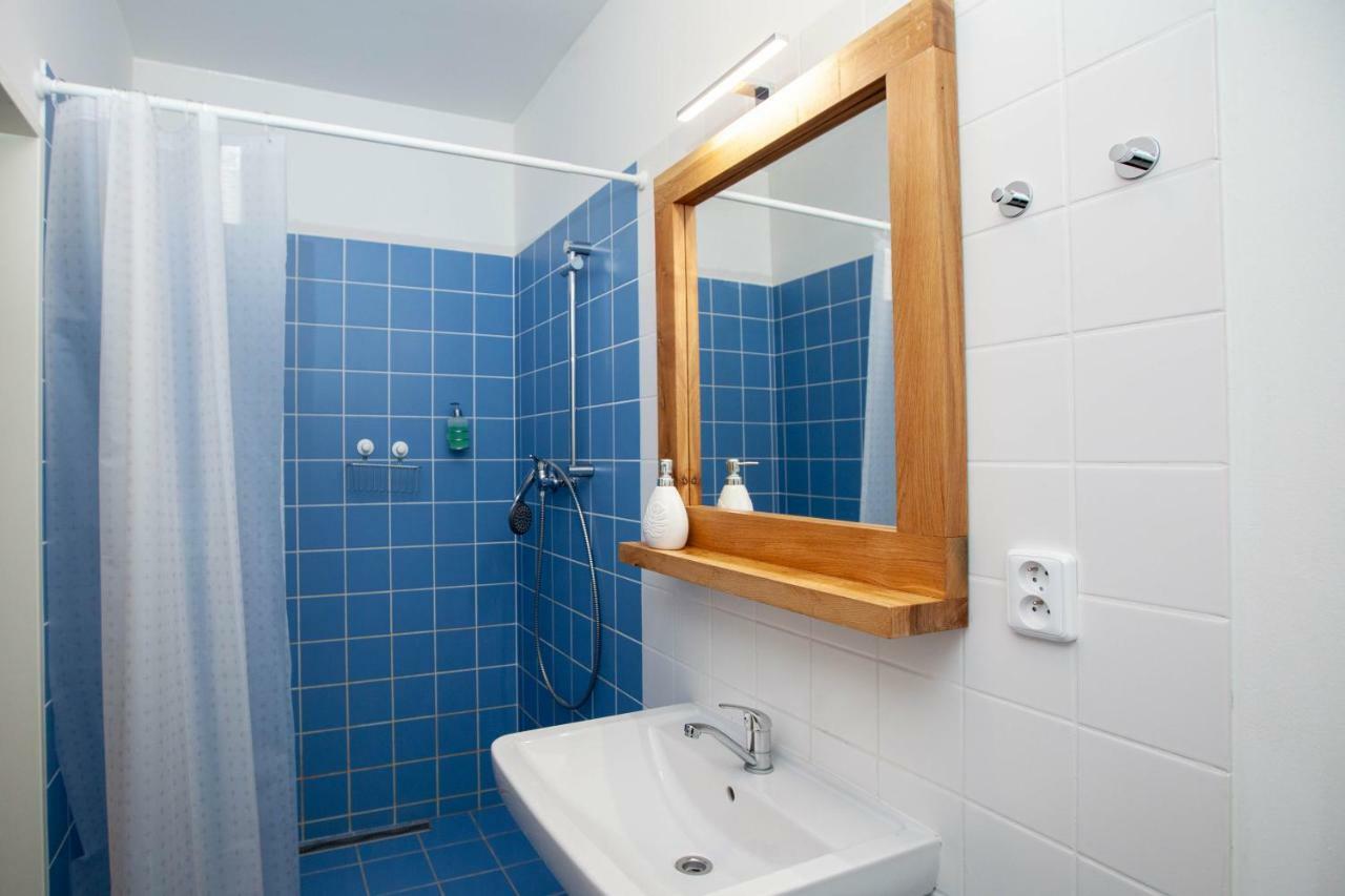 Zizkov Cosy Studio Apartments Prag Exteriör bild