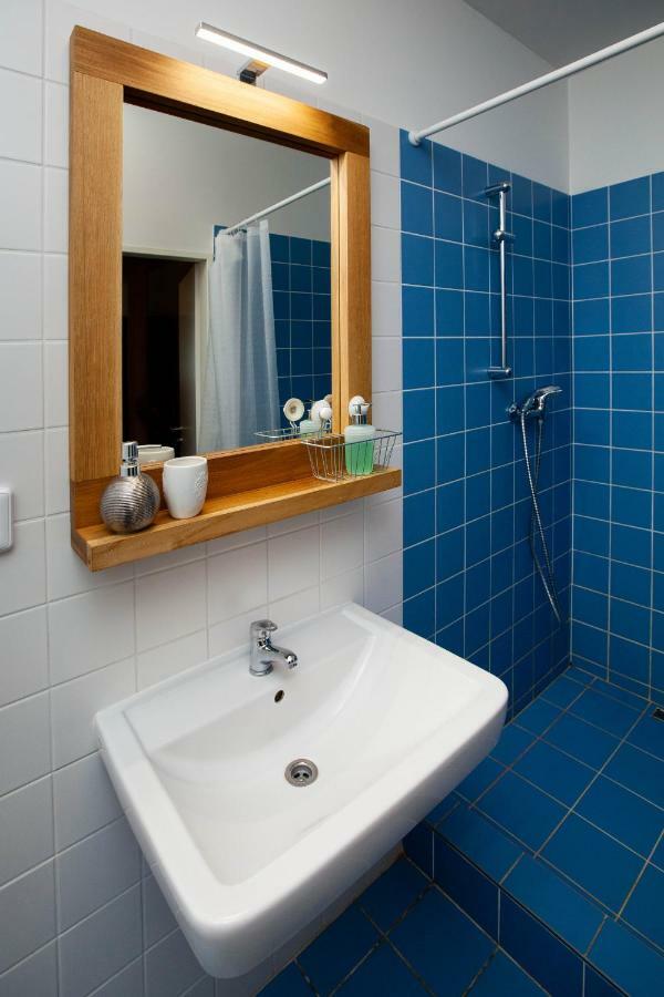 Zizkov Cosy Studio Apartments Prag Exteriör bild