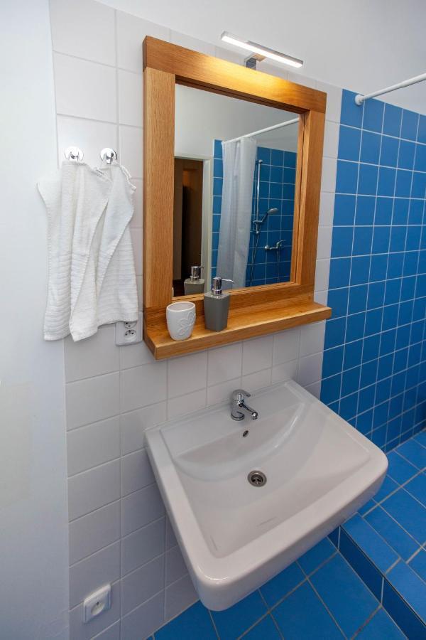 Zizkov Cosy Studio Apartments Prag Exteriör bild